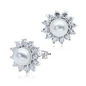 Flower Pearl With CZ Stud Earring STS-3391